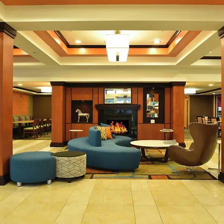Fairfield Inn Hartford Airport-3